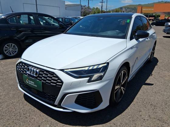 AUDI A3 2.0 40 TFSI MHEV SPORTBACK PERFORMANCE BLACK S-TRONIC